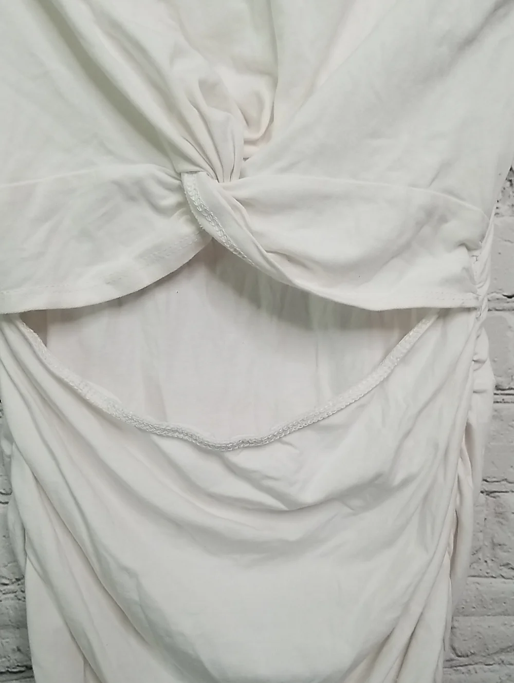 Fashion Nova White Scoop Neck Open Midriff Rouched Dress Large